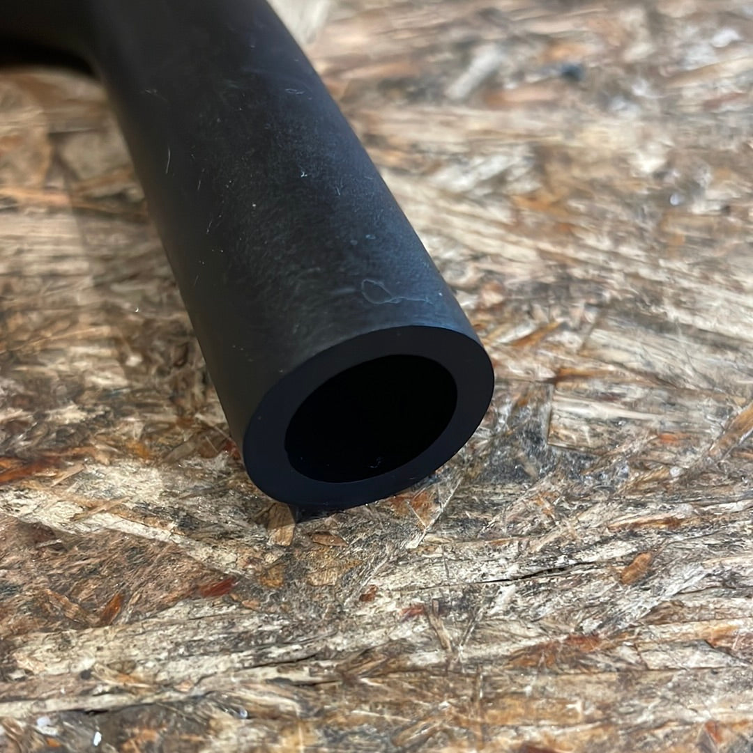 Original GM Opel Astra F Schlauch Motorenlüftung Neu