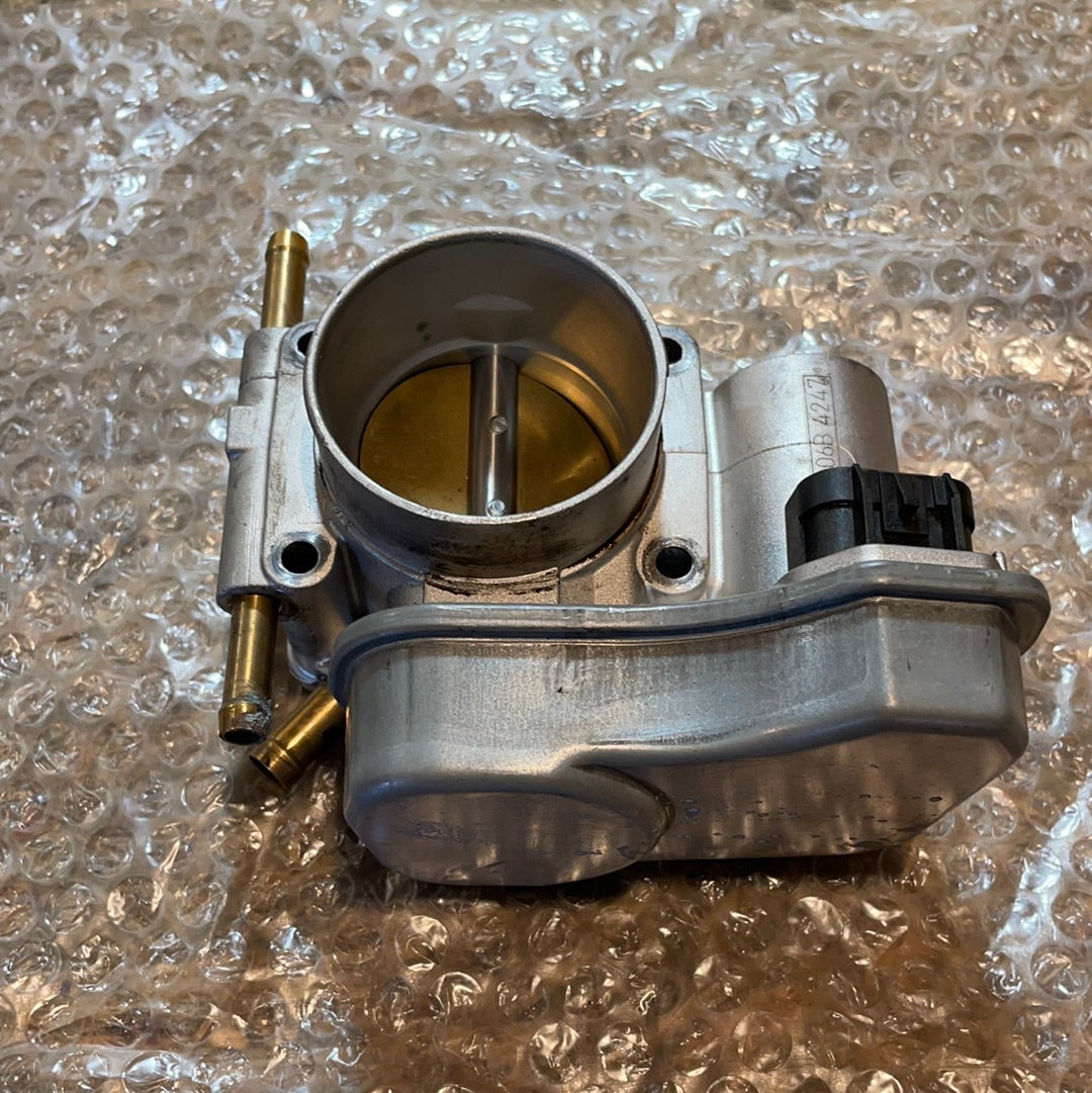 Original GM Opel Astra G Drosselklappenstutzen Neu
