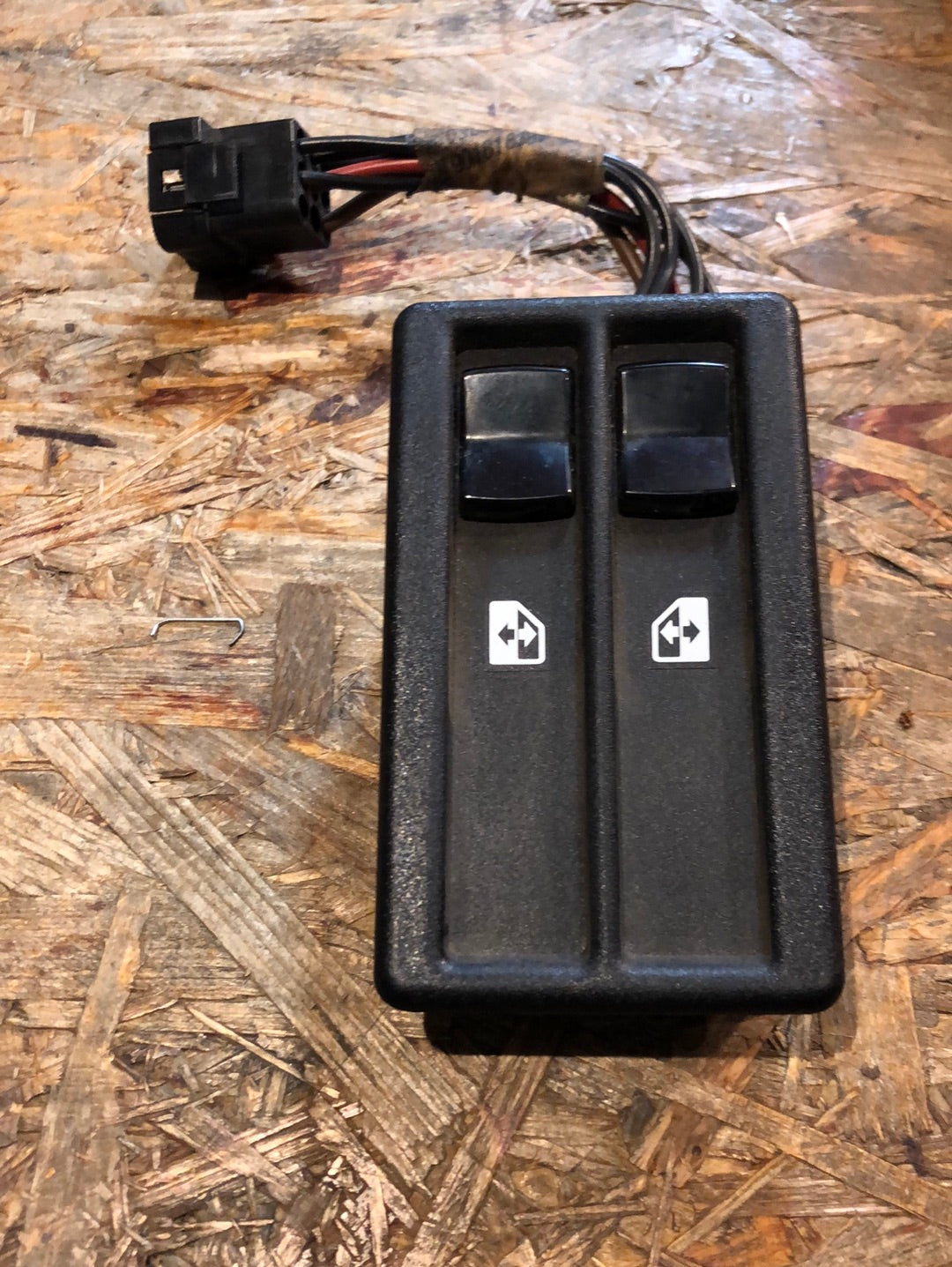 Original GM Opel Kadett E Fensterheberschalter Neu