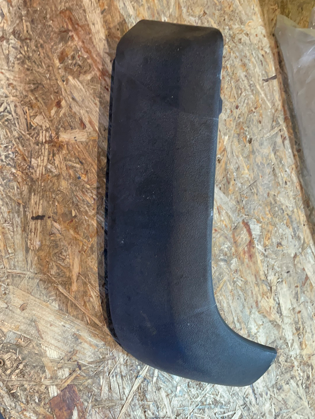 Original GM Opel Kadett D Limousine Stoßstange/ Stoßfänger hinten rechts Neu