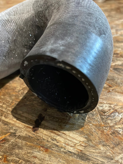 Original GM Opel Vectra B Schlauch Kühlereinlass Neu