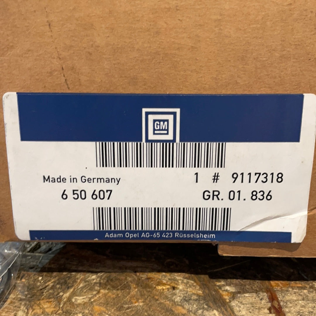 Original GM Opel Astra G Signum Sintra Vectra B/C Zafira A Ölkühler Neu