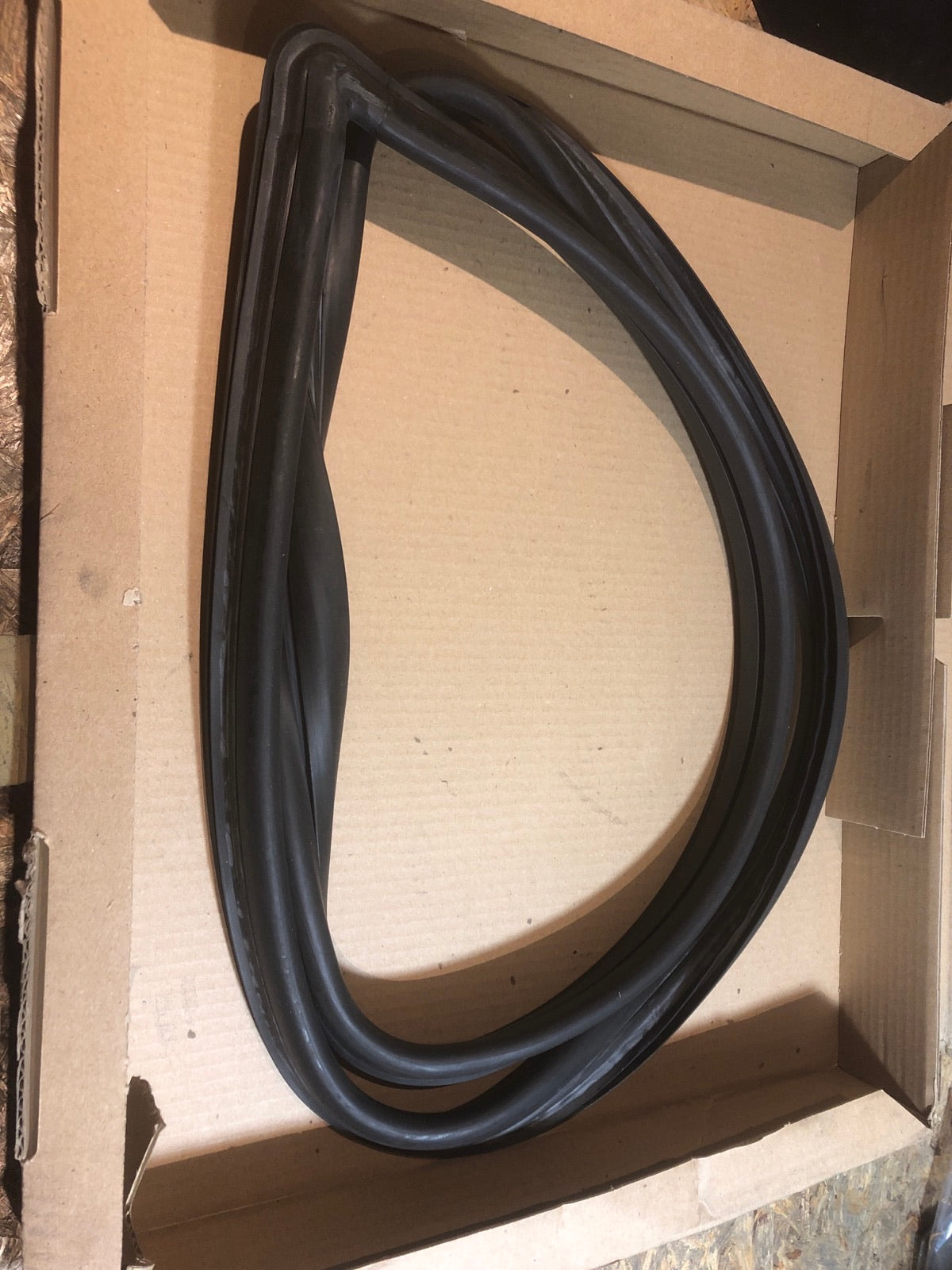 Original Opel Youngtimer/ Oldtimer Seitenfenstergummi Neu