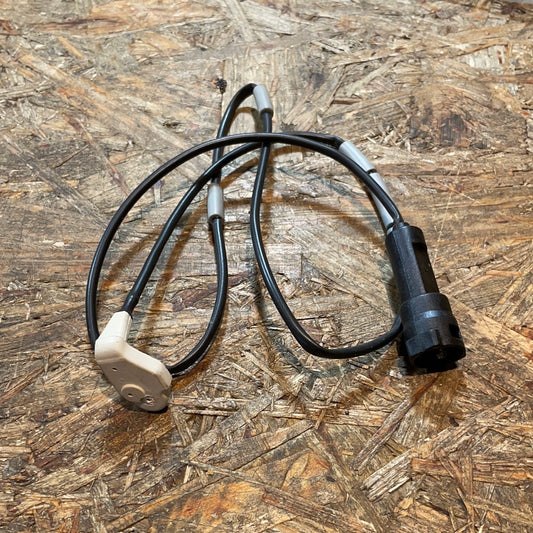 Original GM Opel Omega A Senator B Sensor Bremsbelagverschleiß Neu