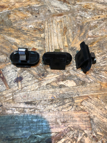 Original GM Opel Corsa Befestigungsclips 3Stk Neu