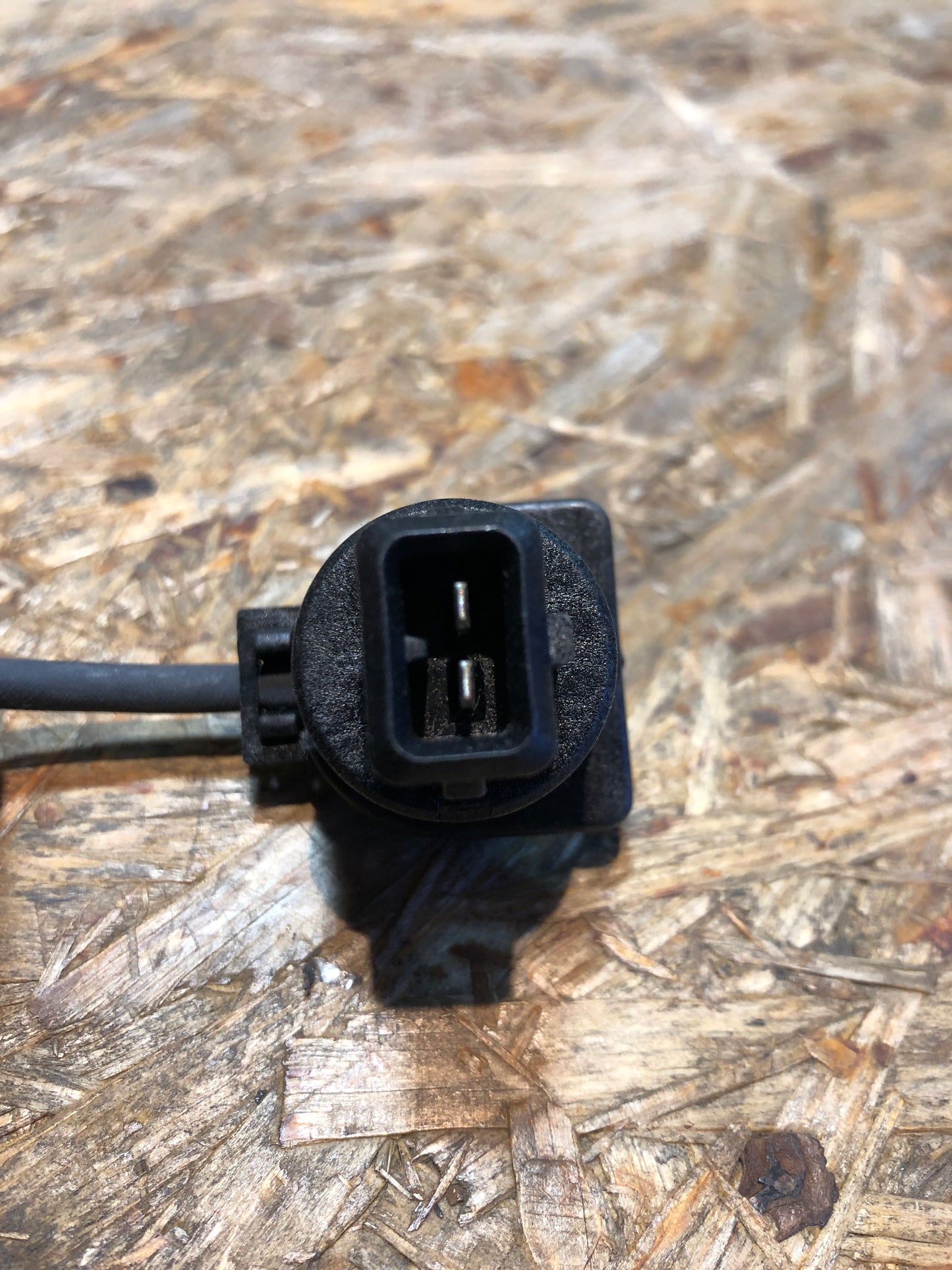 Original GM Opel Vectra B 2.0 Y20 DTH Sensor Ölstand Neu
