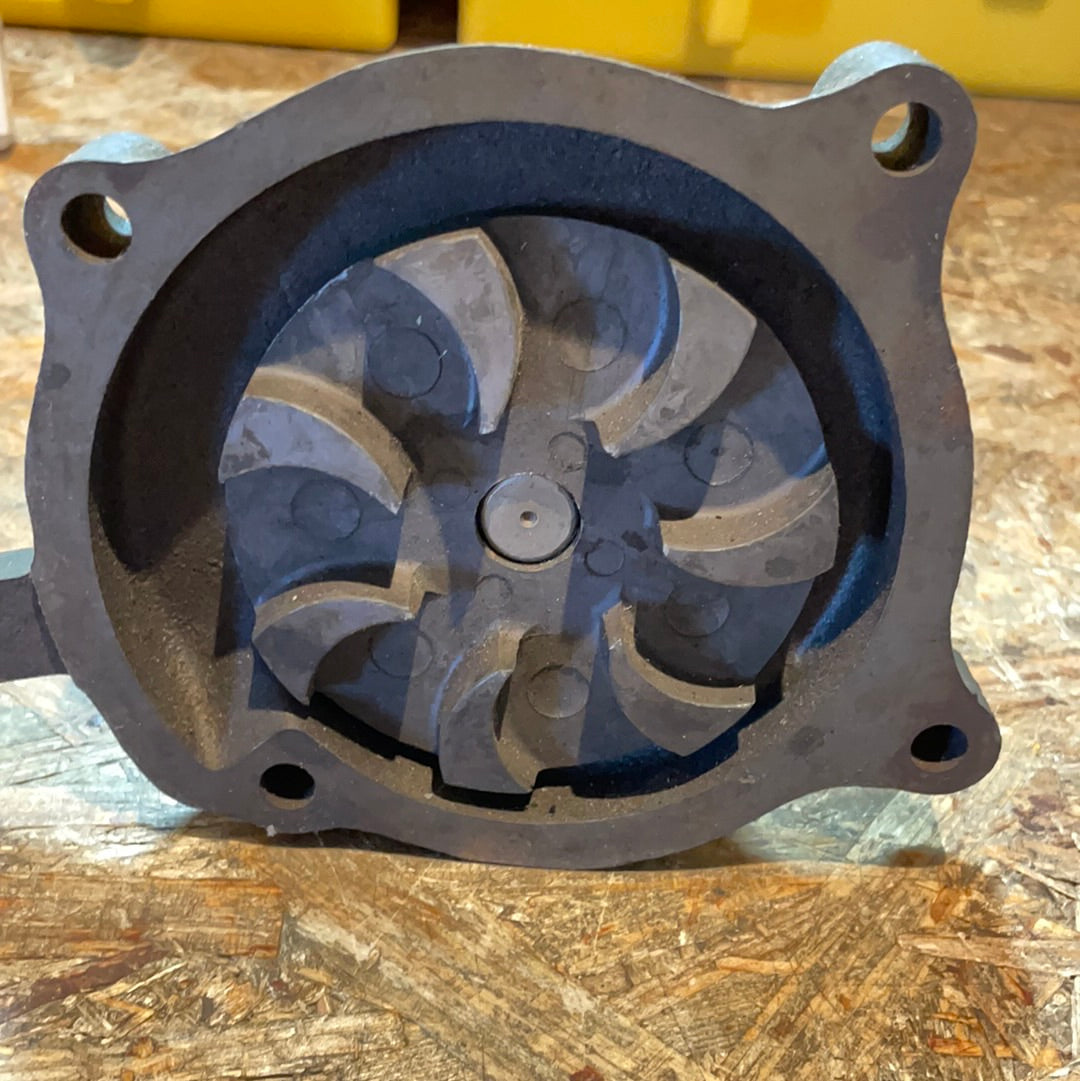 Original GM Opel Wasserpumpe Vedette Neu