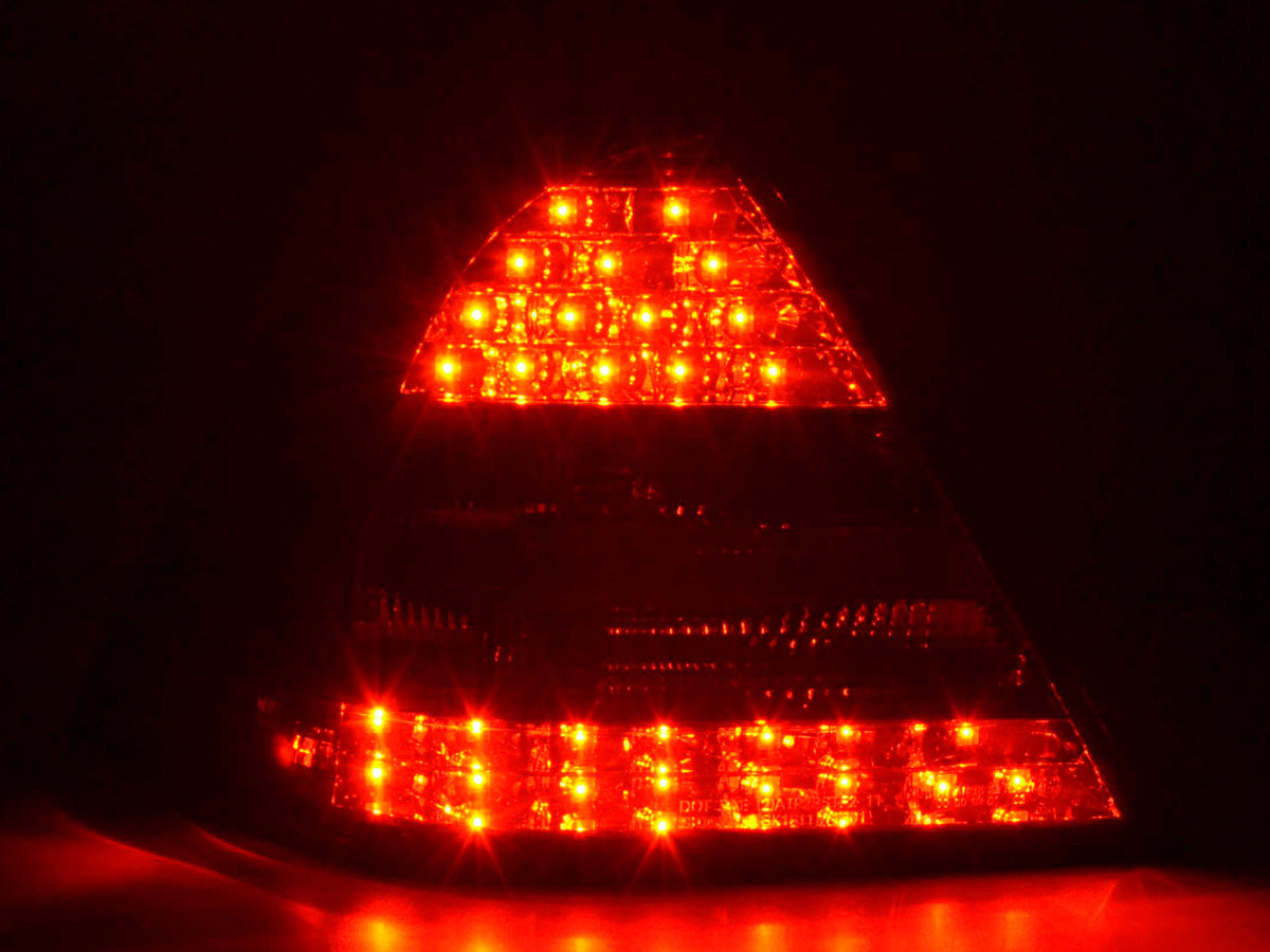 LED Rückleuchten Set Mercedes C-Klasse W203 Limo  05-07 schwarz