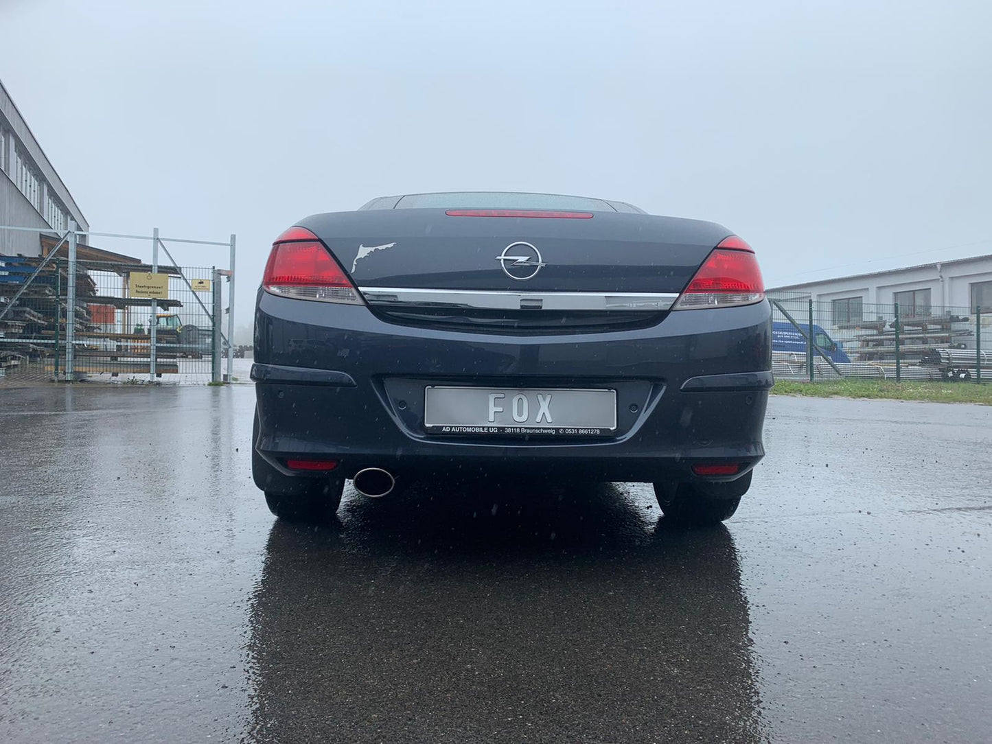 FOX Opel Astra H TwinTop mit Ausschnitt Endschalldämpfer einseitig - 115x85 Typ 32