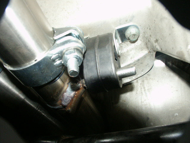 FOX VW Golf IV 3-türig Endschalldämpfer Side Pipe - 130x50 Typ 50 Ausgang auf Fahrerseite